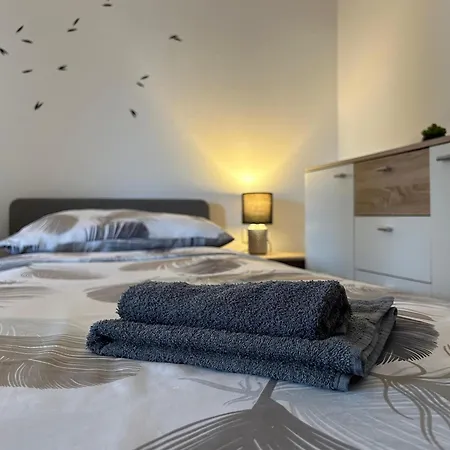 Viktoria Apartman Vir